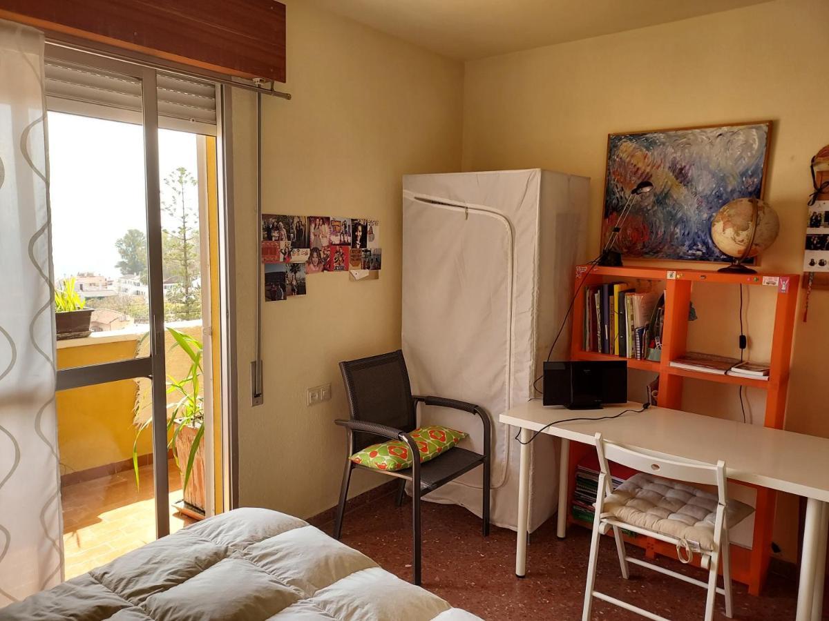 Pedregalejo Room Malaga Luaran gambar